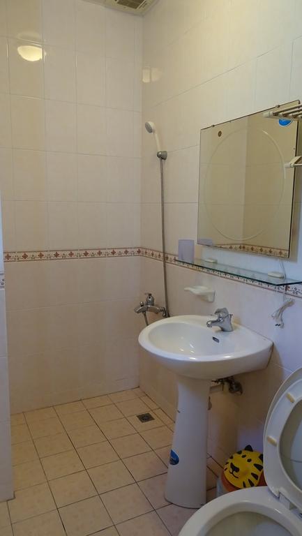 Emoonten Homestay Sanzhi Екстер'єр фото