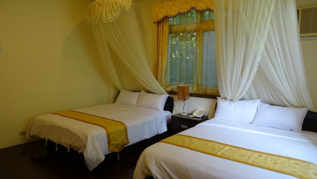 Emoonten Homestay Sanzhi Екстер'єр фото