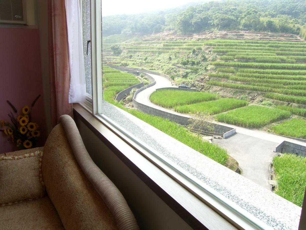 Emoonten Homestay Sanzhi Екстер'єр фото